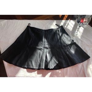 The Limited Faux Leather Flare Skirt Size Large